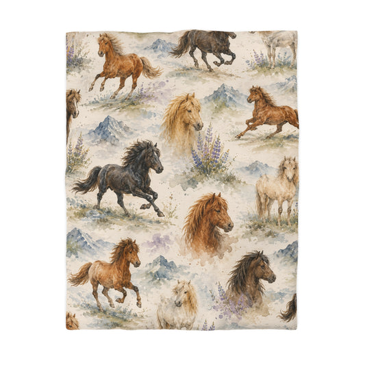 Watercolor Icelandic horse comforter spread on a bed, full view