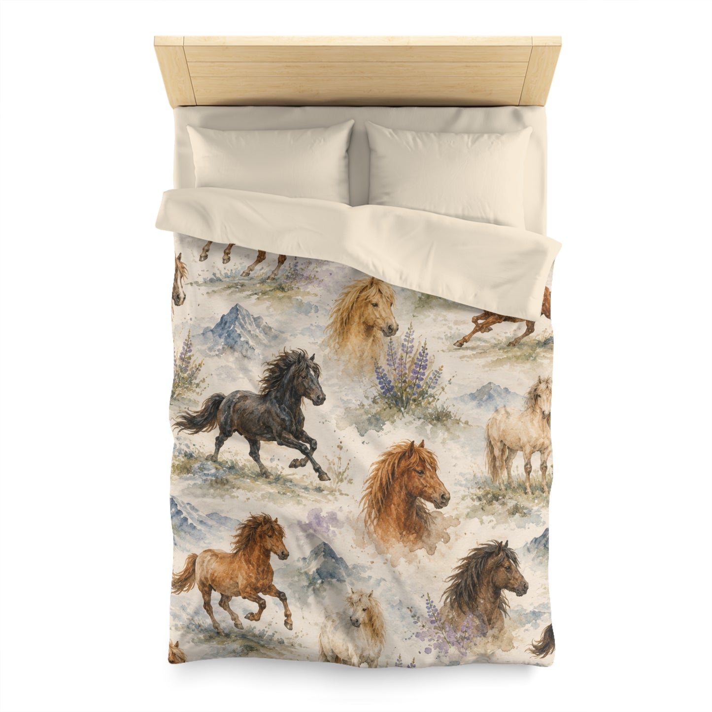IamGlytja watercolor herd comforter, quilting texture view