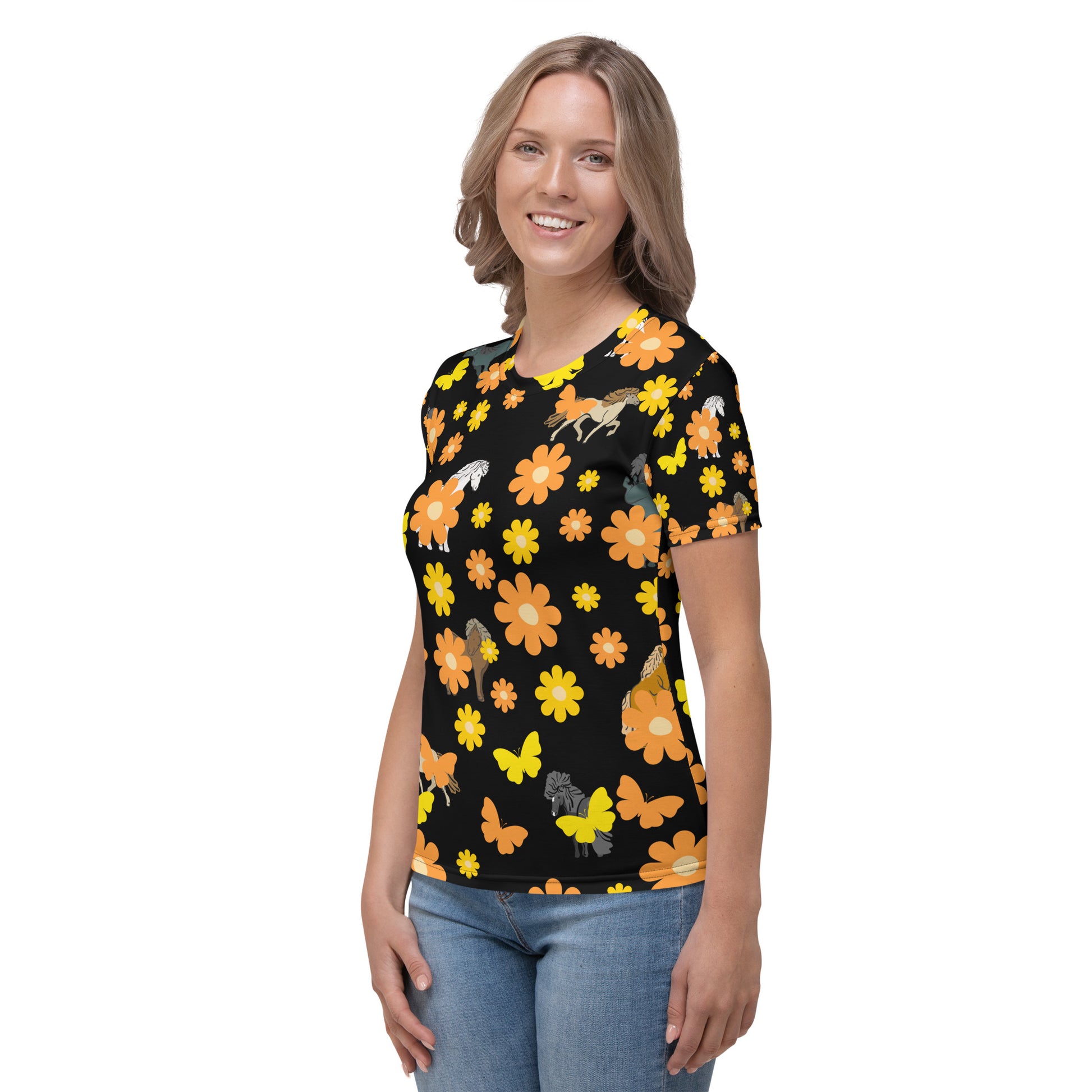 Field of Daisies Icelandic horse women's t-shirt - IamGlytja