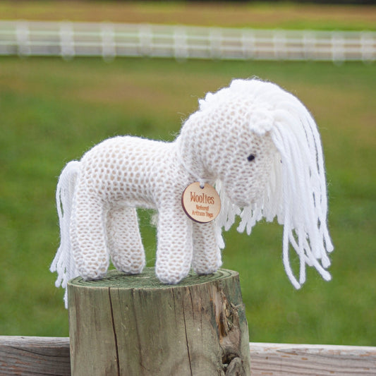 Hermi Doll hand knit Icelandic horse - IamGlytja
